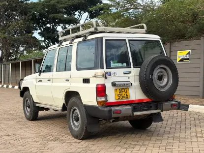 Picture of Toyota Land Cruiser 2021
