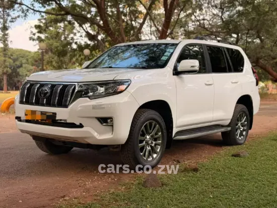 Picture of Toyota Prado 2020