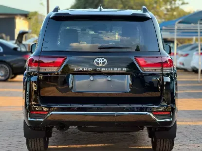 Picture of Toyota Land Cruiser 2023