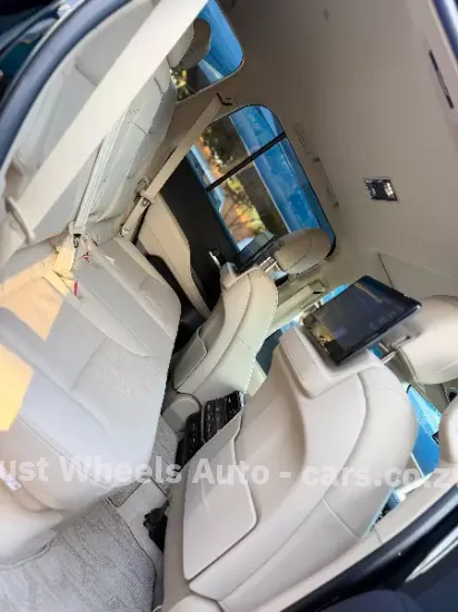 Picture of Toyota Land Cruiser 2023