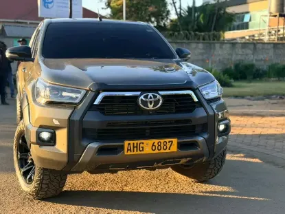 Picture of Toyota Hilux 2021