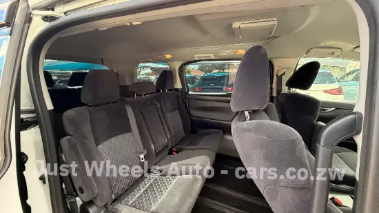 Picture of Toyota Alphard 2017