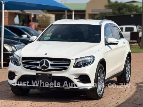 Picture of Mercedes Benz GLC 2017