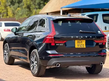 Picture of Volvo XC60 2020
