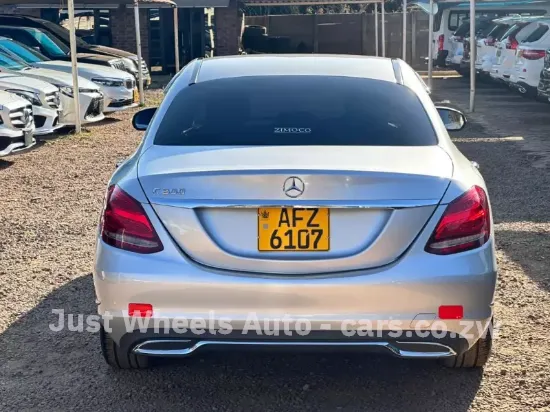 Picture of Mercedes Benz C-Class 2015