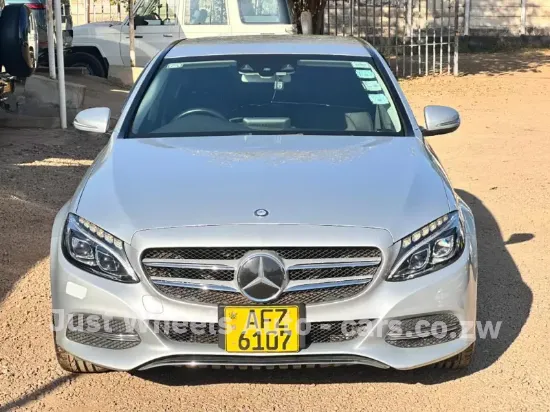 Picture of Mercedes Benz C-Class 2015