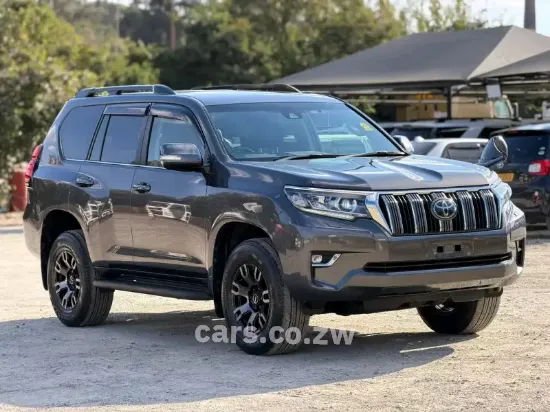 Picture of Toyota Prado 2020