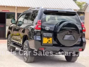 Picture of Toyota Land Cruiser 2022