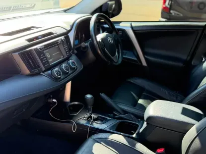 Picture of Toyota Rav4 2018