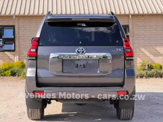 Picture of Toyota Prado 2020
