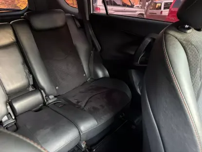 Picture of Toyota Vanguard 2014