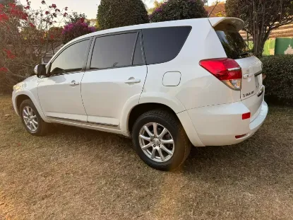 Picture of Toyota Vanguard 2014