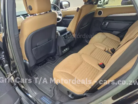 Picture of Land Rover Discovery 2023