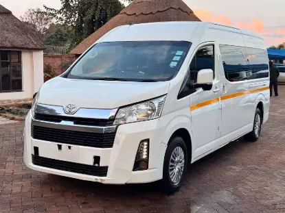 Picture of Toyota Quantum 2019
