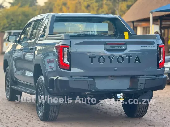 Picture of Toyota Hilux 2026