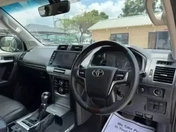 Picture of Toyota Land Cruiser 2022