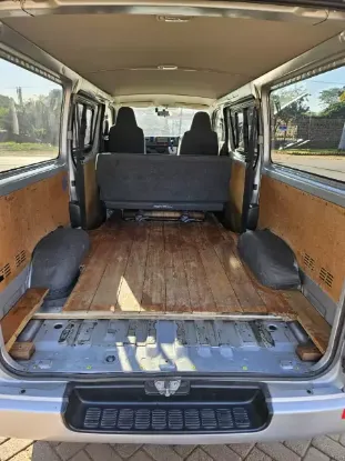 Picture of Toyota Quantam 2017