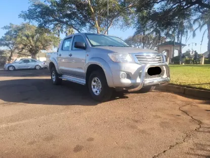 Picture of Toyota Hilux D4D for hire