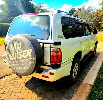 Picture of Toyota Land Cruiser 1998