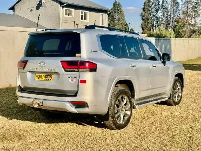 Picture of Toyota Land Cruiser 2023