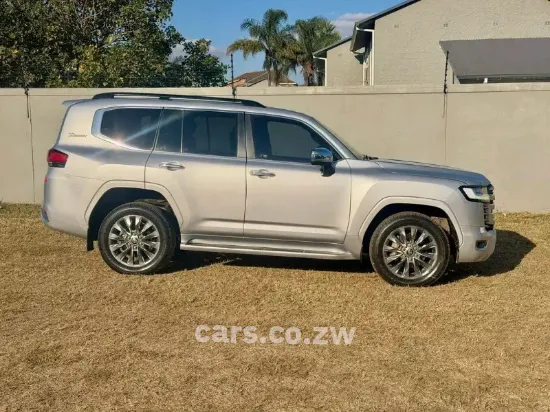 Picture of Toyota Land Cruiser 2023