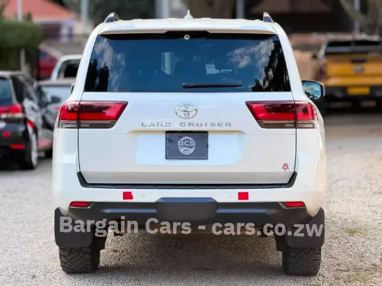 Picture of Toyota Land Cruiser 2022