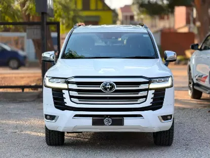 Picture of Toyota Land Cruiser 2023