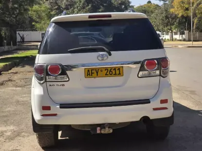 Picture of Toyota Fortuner 2015