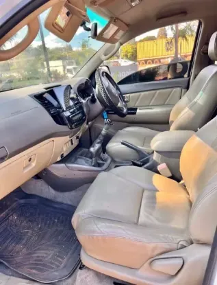 Picture of Toyota Fortuner 2012