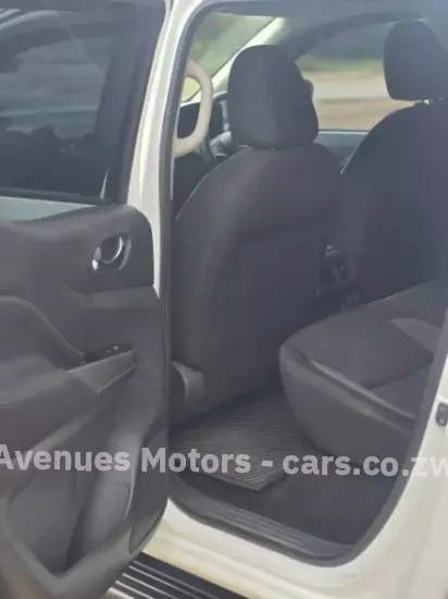 Picture of Nissan Navara 2024