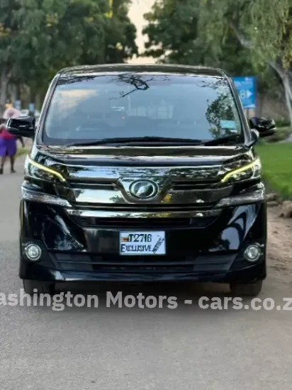 Picture of Toyota Vellfire 2017