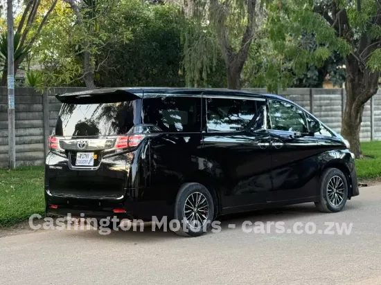 Picture of Toyota Vellfire 2017
