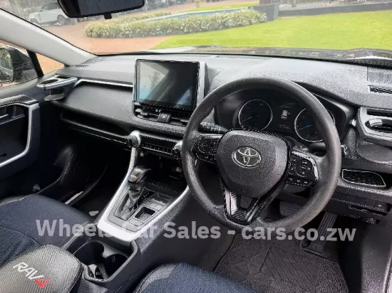 Picture of Toyota Rav4 2021
