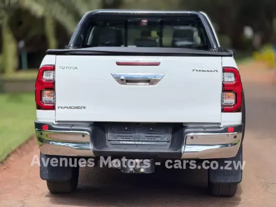 Picture of Toyota Hilux 2021