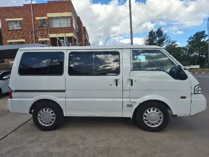 Picture of Mazda Bongo 2018