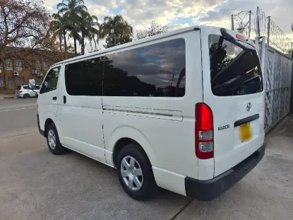 Picture of Toyota Hiace 2017