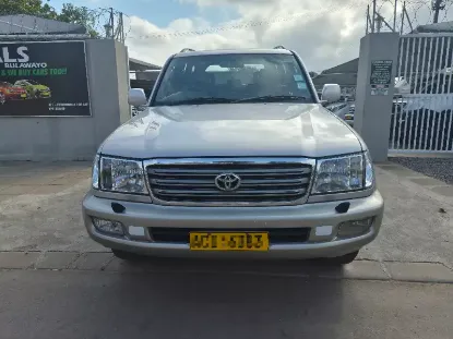 Picture of Toyota Land Cruiser 2004