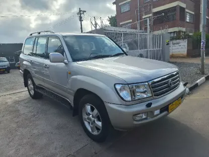Picture of Toyota Land Cruiser 2004