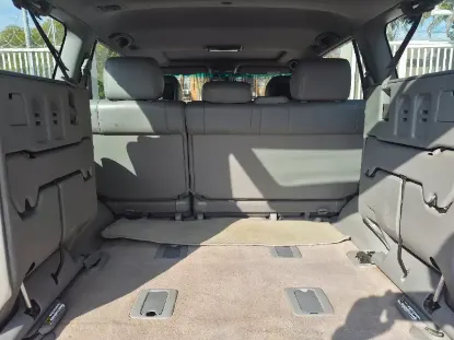 Picture of Toyota Land Cruiser 2004