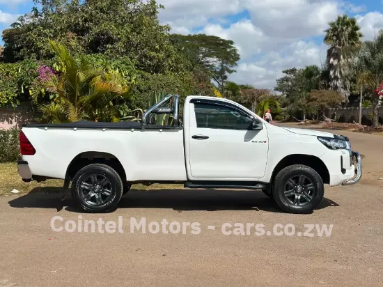 Picture of Toyota Hilux 2022