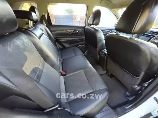 Picture of Nissan X-Trail 2020