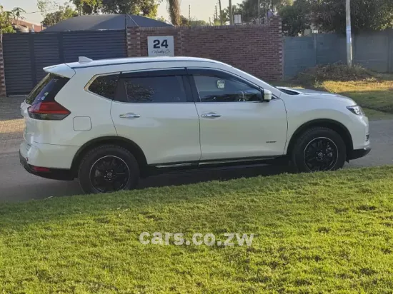 Picture of Nissan X-Trail 2019