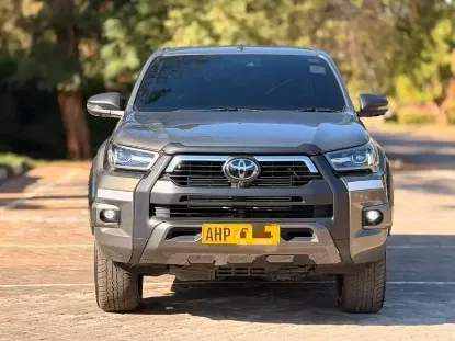 Picture of Toyota Hilux 2022