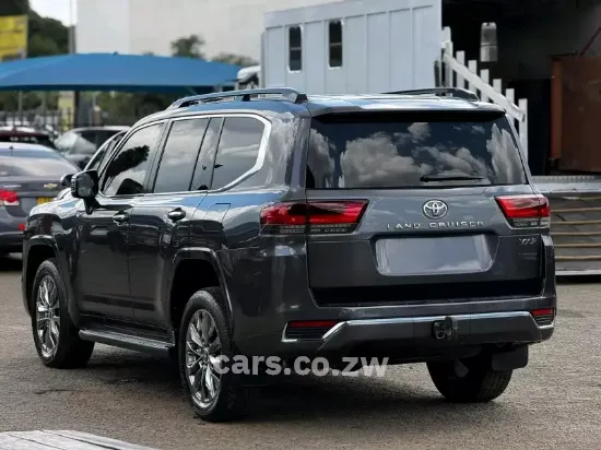 Picture of Toyota Land Cruiser 2024