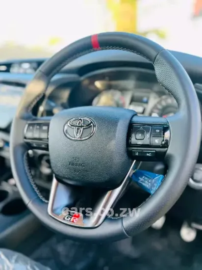 Picture of Toyota Hilux GD6 2024