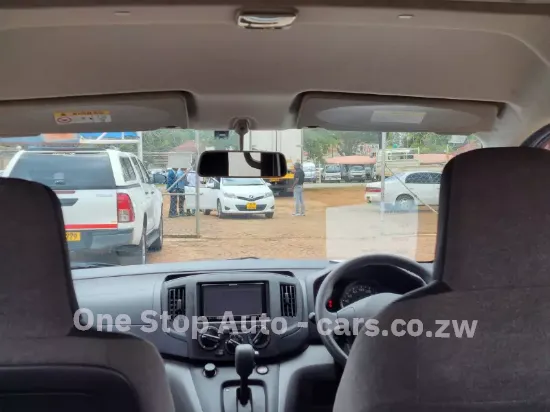 Picture of Nissan NV200 2016