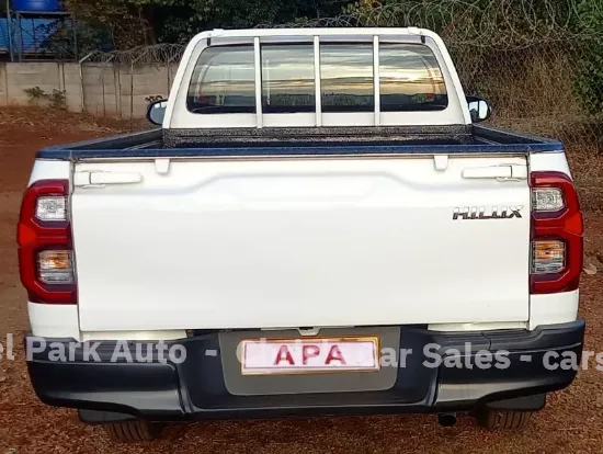 Picture of Toyota Hilux 2024