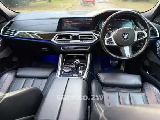 Picture of BMW X6 2022