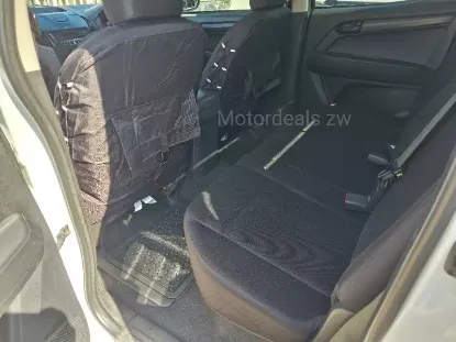 Picture of Isuzu KB250 2023