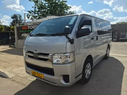 Picture of Toyota Quantum 2018